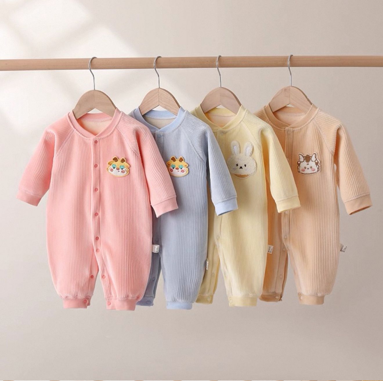 Reversible Velvet Baby Sleepsuit – Cosy Warmth & Unrivalled Softness